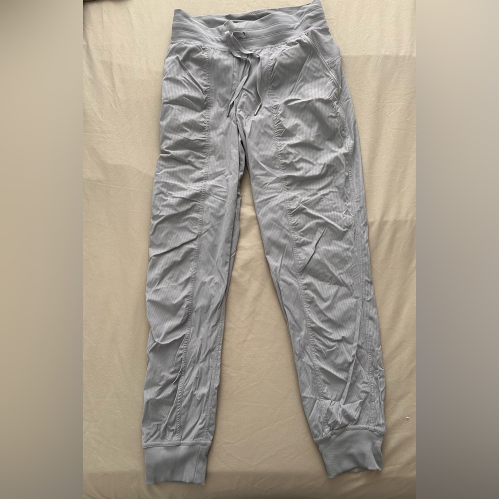 Lululemon Dance Studio Mid-Rise Jogger
Full Length - size S